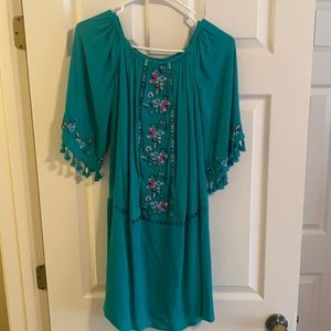 Off the shoulder dress with sleeves size S